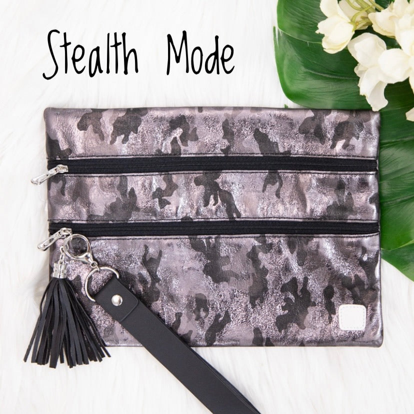 Versi Clutch Double Zipper Bag - Metallic Snakeskin